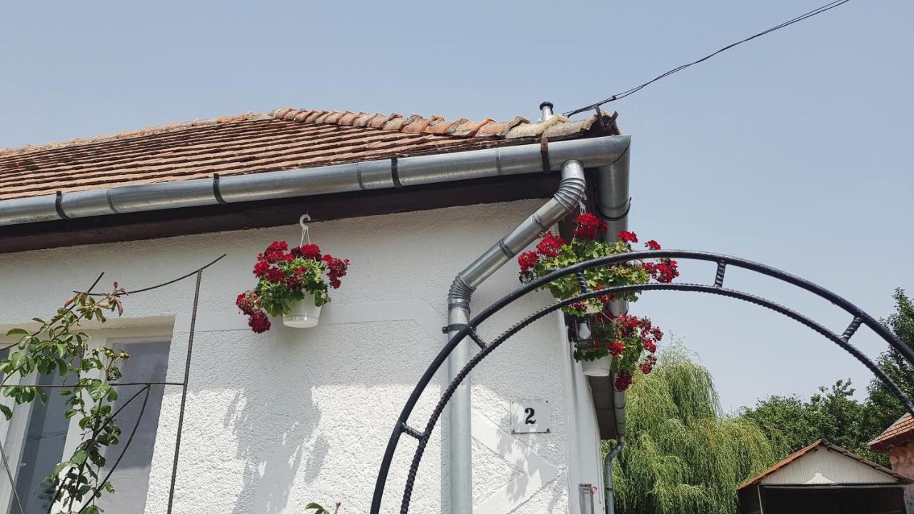 Tepke Guesthouse Garab Экстерьер фото